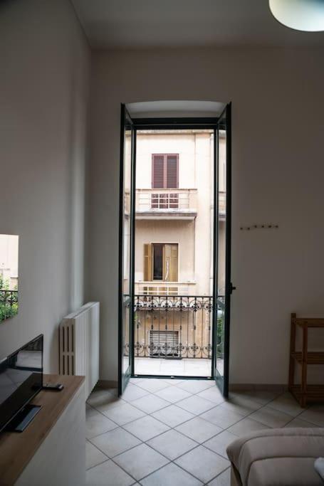 Susu Apartment บรินดิซิ ภายนอก รูปภาพ