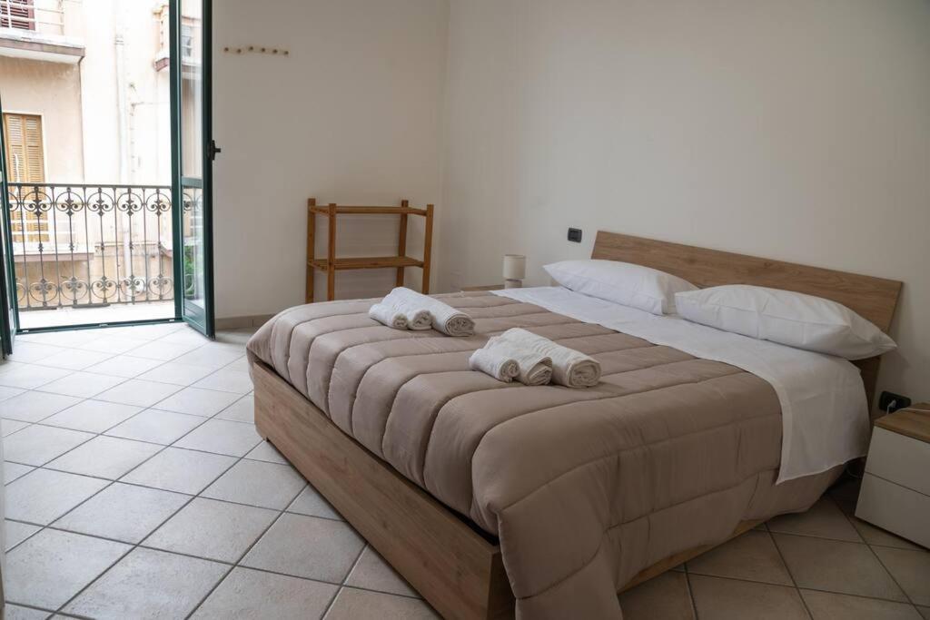 Susu Apartment บรินดิซิ ภายนอก รูปภาพ